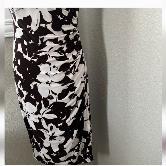 Lauren‎ Ralph Lauren Elegant Black and White Floral Dress - Picture 15 of 16